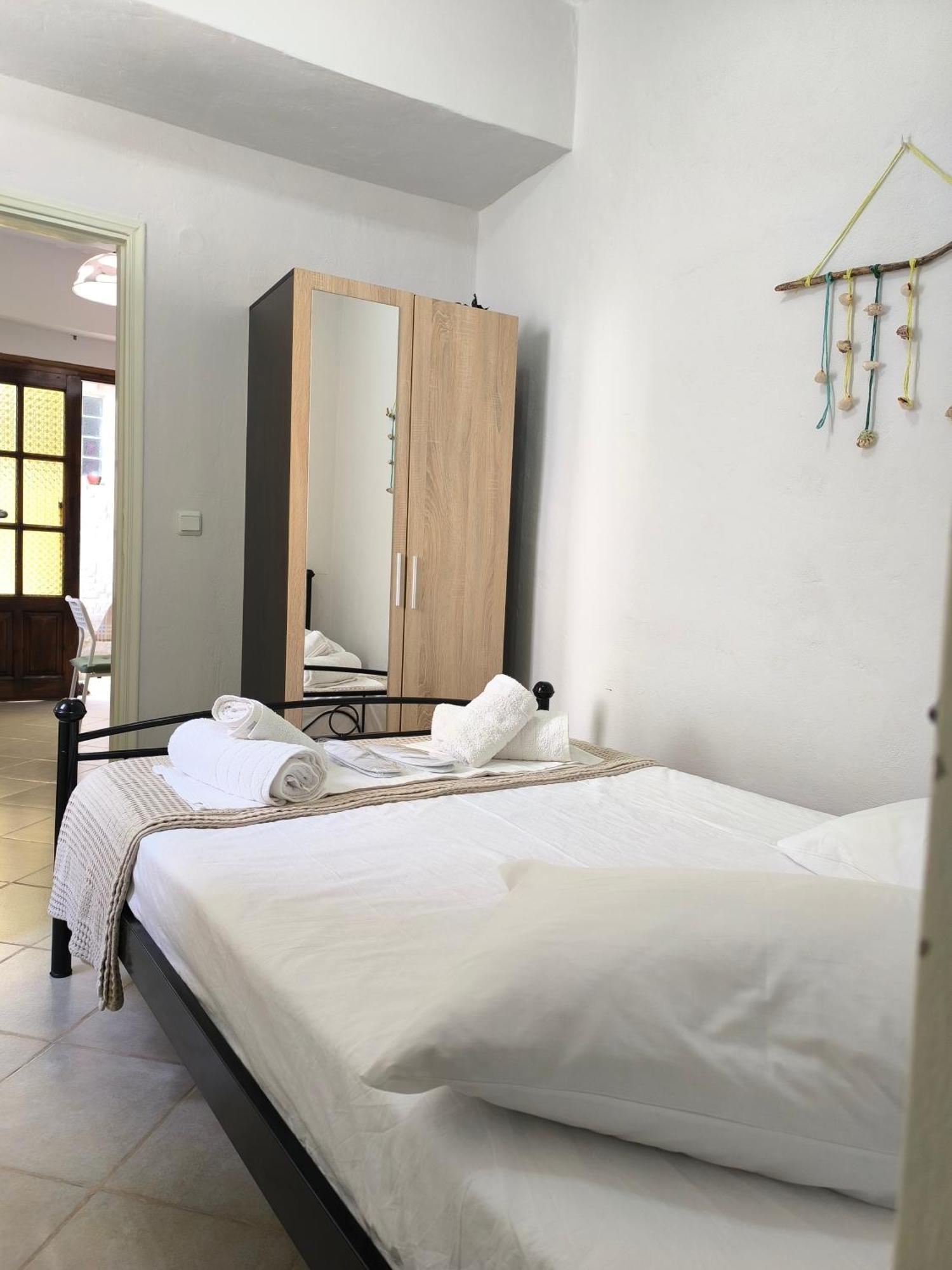 Poseidon Apartments Gaios Bilik gambar